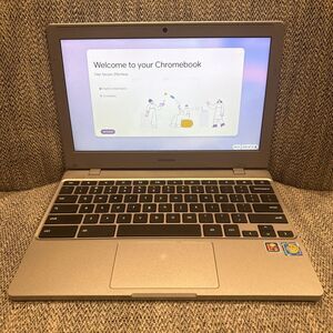 SAMSUNG XE310XBA Chromebook 11.6" Intel Celeron N4000 4GB RAM 32GB | No Charger
